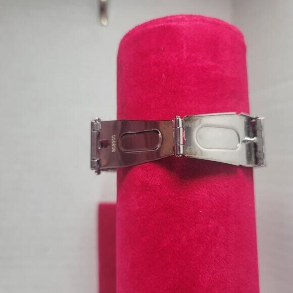 Relic Women's Silver & Gold Tone Water Resistant Watch - Picture 3 of 4